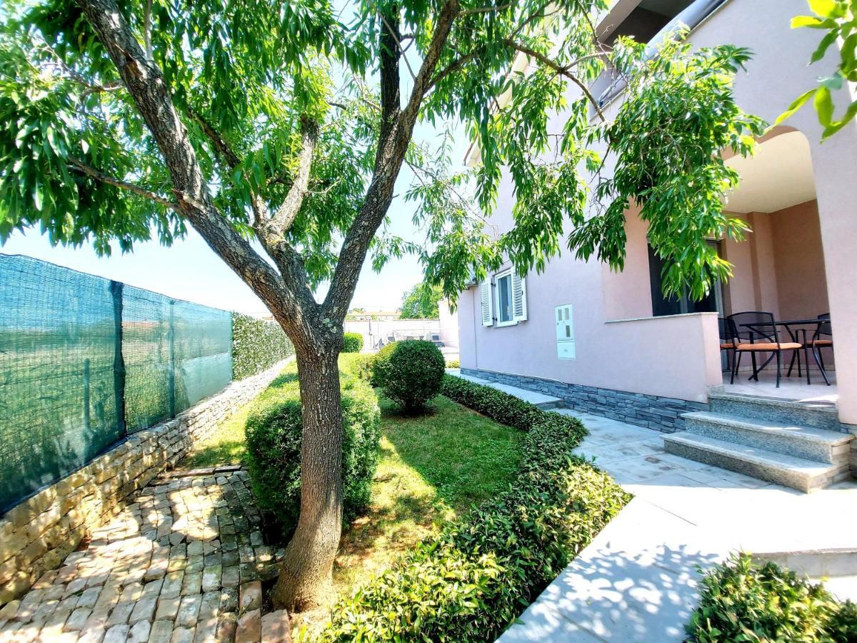 Villa Mattea Galižana Zewnętrze zdjęcie